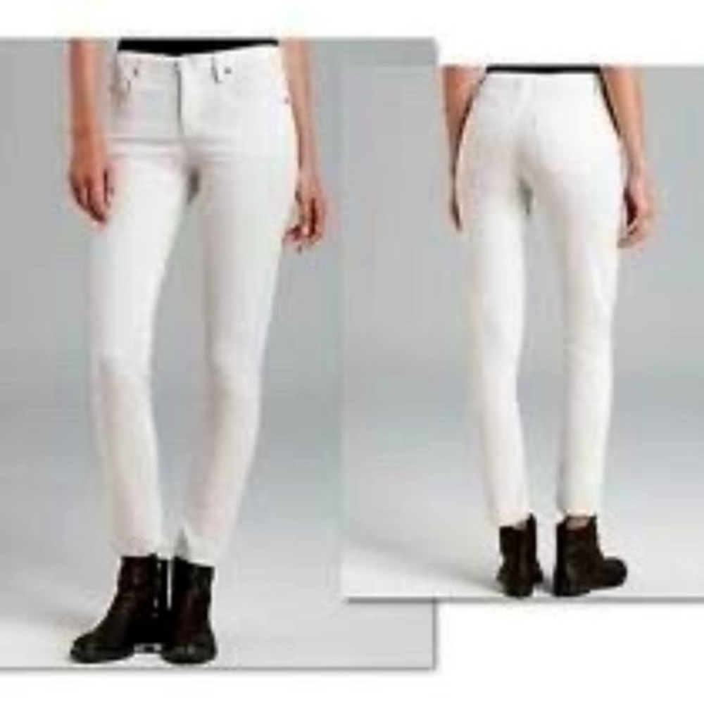 Theory Skinny‎ Corduroy Pant 26 EUC